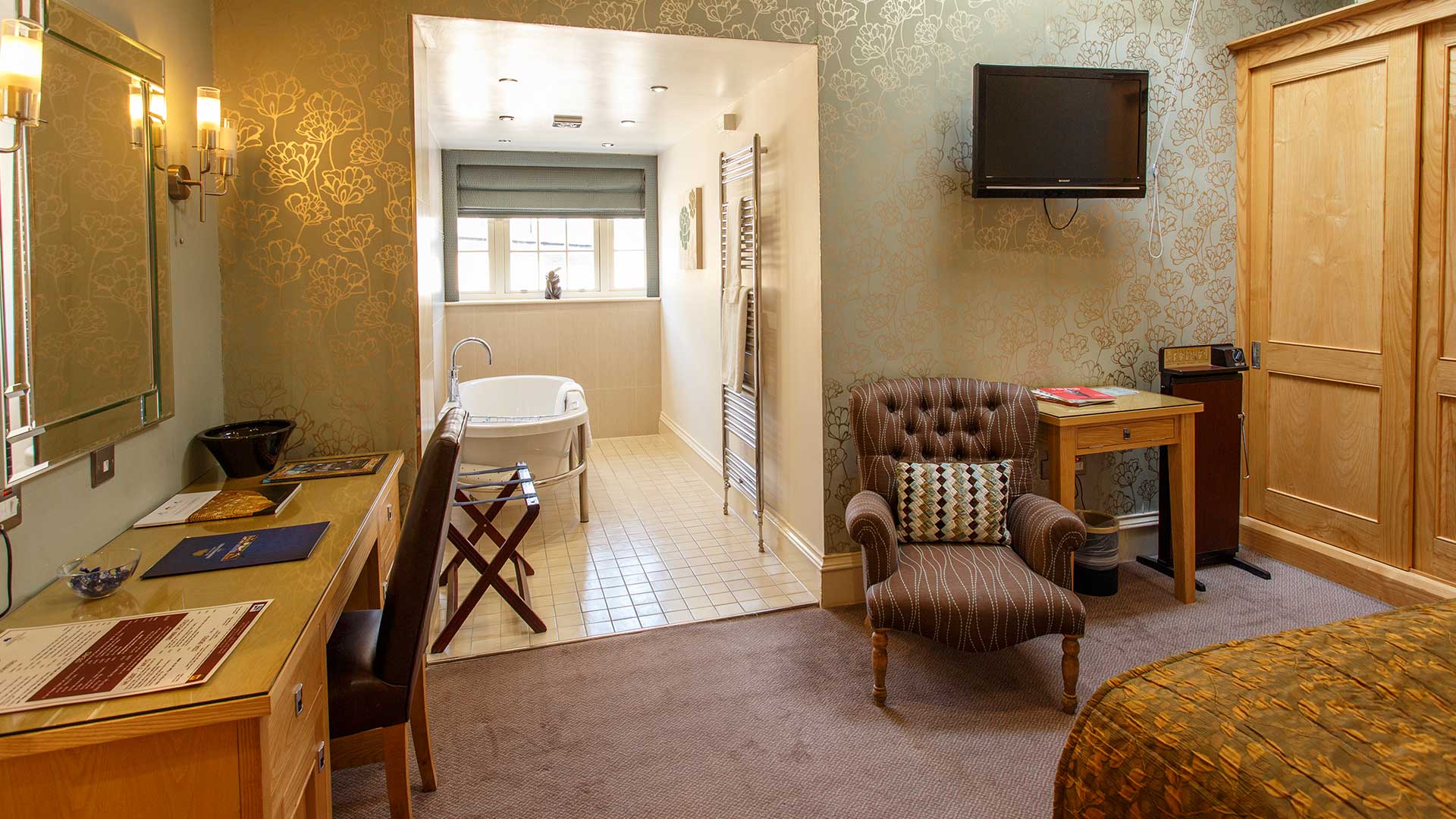 standardroomthree02 Hardwick Hall Hotel